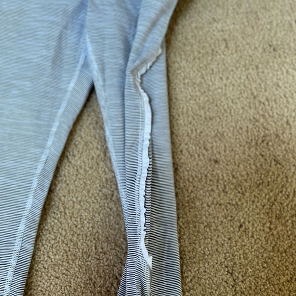 Lululemon Run: Fast And Free Crop
Wee Are From Space  / White / Metallic Silver - Picture 11 of 11